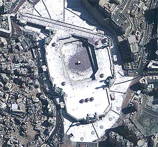 kaabah mekah islam holycity 080307 satellite image