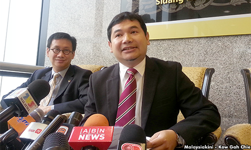 Keep quiet, be cool and don’t show your cards, opposition urged