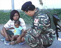 military tentera askar soldier malaysia 260307 medical team