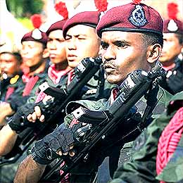 polis malaysia police 260307 special branch strike team utk