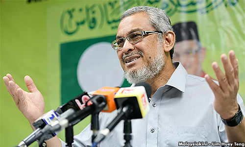 'PAS giving MB enough rope to hang himself'