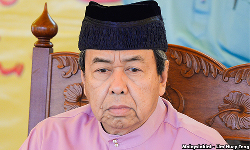 Sultan disapproves use of hearses in a protest