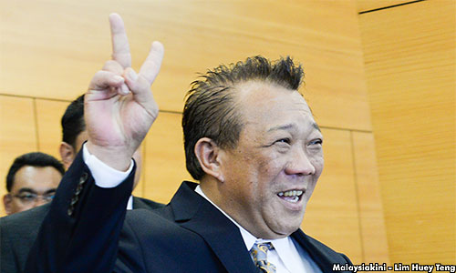 So, no one in Umno supreme council knows who MO1 is?