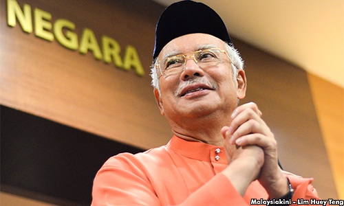 DAP schools PM on budget; Bersih 5 in November; Umno jittery over handshake