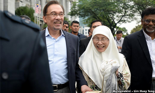 Wan Azizah sedia undur diri jika Anwar jadi PM