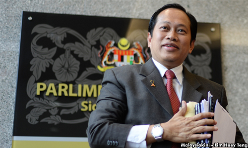 'Minyak masak, petrol bukan bawah kementerian saya'
