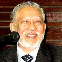 syed ahmad idid forum 230507 smile