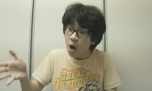 Singaporean teen blogger back to court to face fresh charges