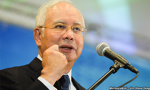 False news ruins the country, Najib reminds media
