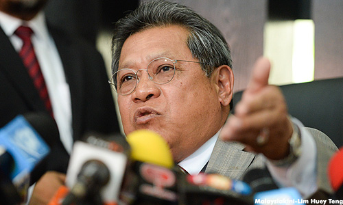 Pandikar the one playing games with his cooked-up rules