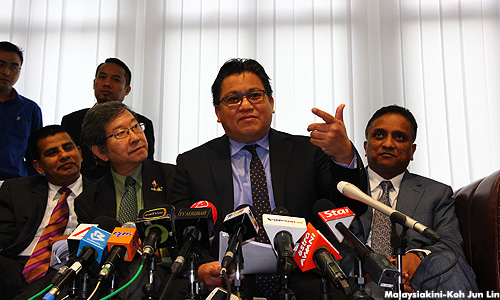 'Mertuaku letak jawatan kerana salah orang lain'