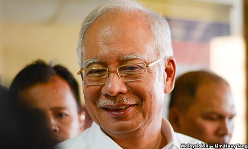 Najib announces RM107mil Raya windfall for over 33,000 smallholders