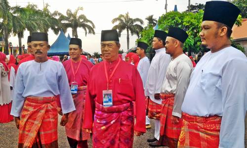 Ex-DPM: Those blinded by 'yes men' won't quit