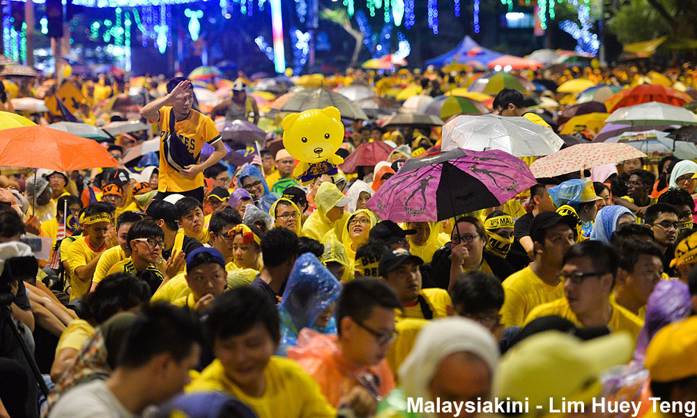 Polis jamin baju kuning dan merah tak bertembung