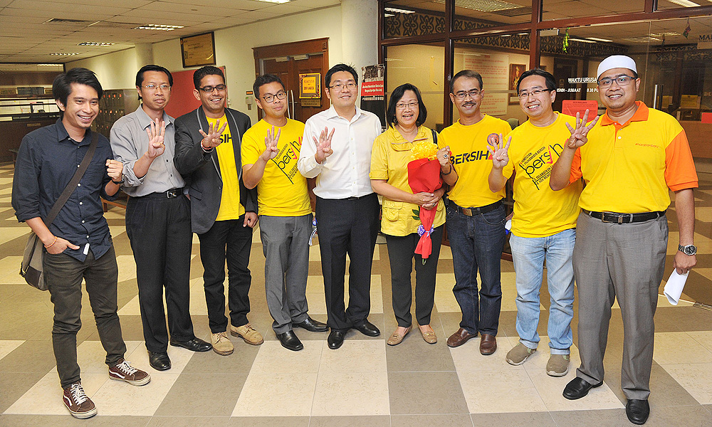 Drop charges against Kita Lawan rally-goers, HRW demands