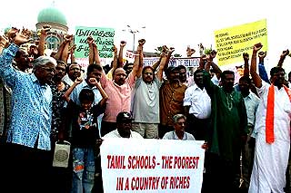 indian rights demonstration in putrajaya 220807 raised arms