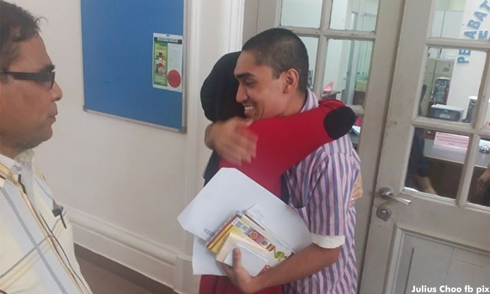 Activist Khalid gets breather from detention for sedition