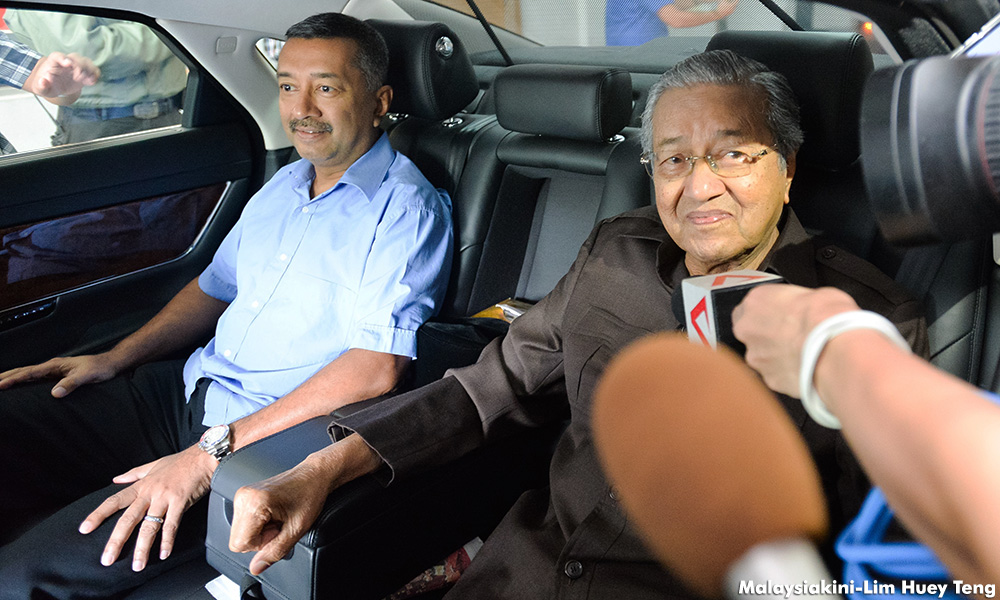 Kenapa Mahathir enggan jawab soalan polis