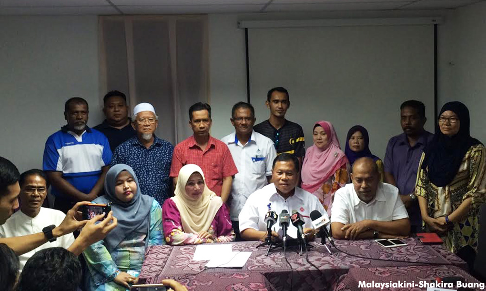 'No mastermind behind Umno group's quit call to PM'