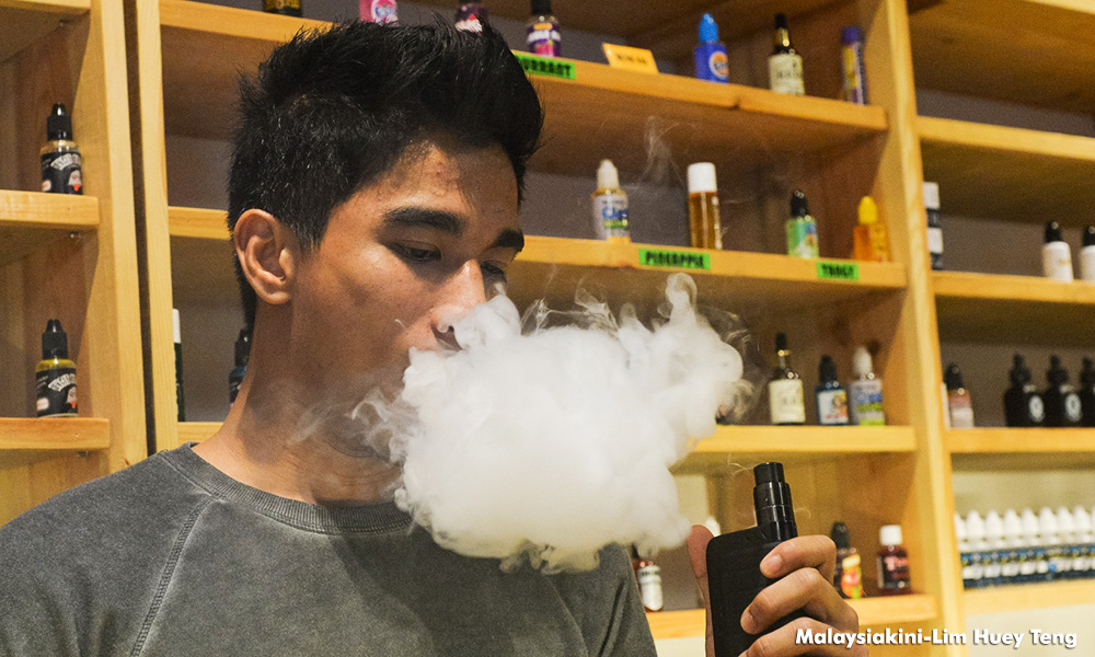 Pahang fatwa committee bans vaping for Muslims