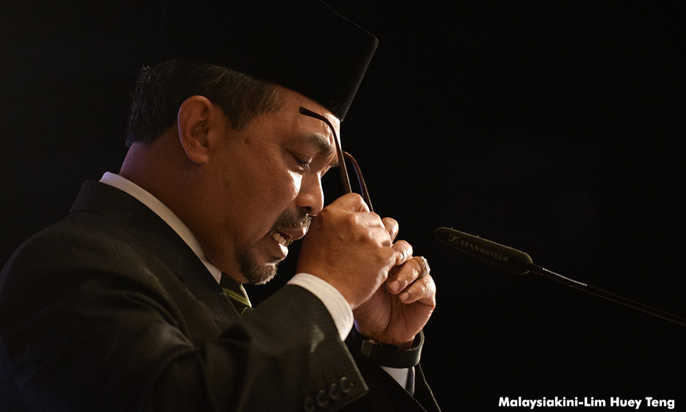 Terserah pada polis siasat Zamihan, kata Jamil Khir