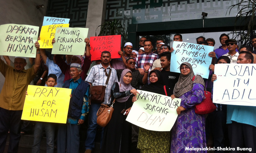 100 penyokong iringi Husam mengadap PAS pusat