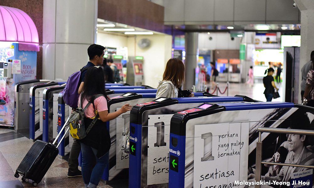 Improve public transport services to avoid lose-lose situation