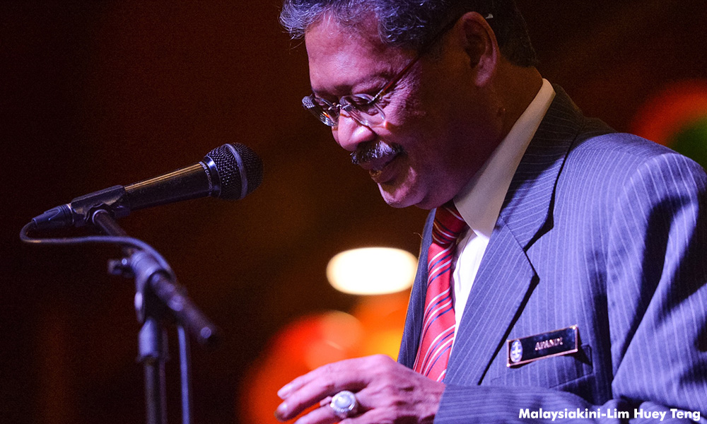 Mahathir ramal peguam negara tolak laporan SPRM