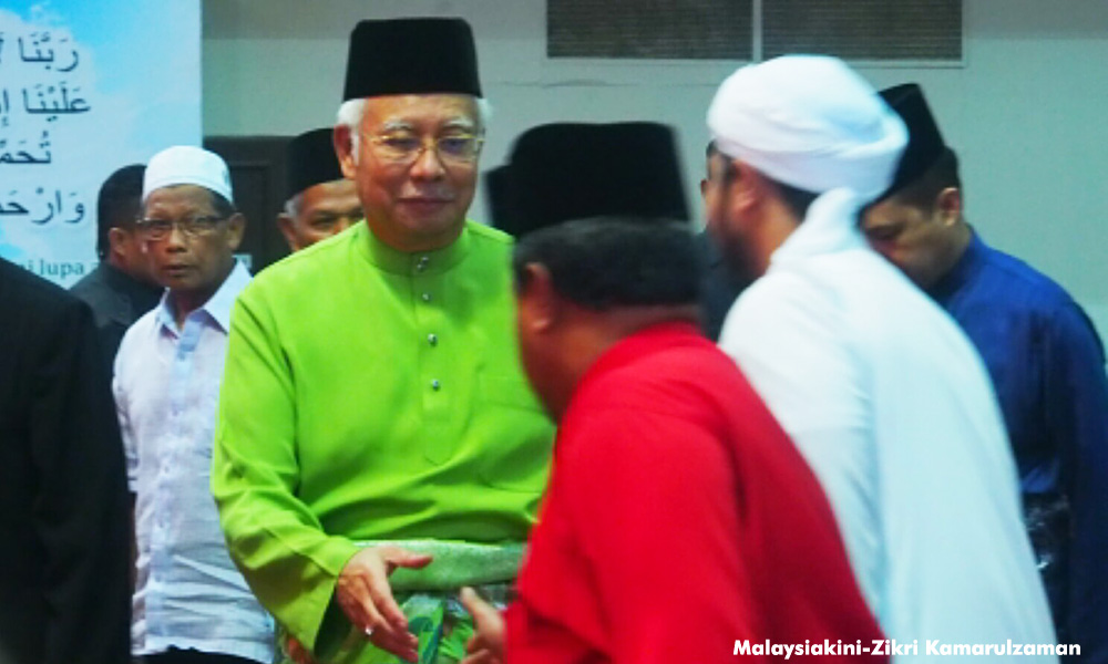 Najib: Reject anti-Islam groups and their collaborators