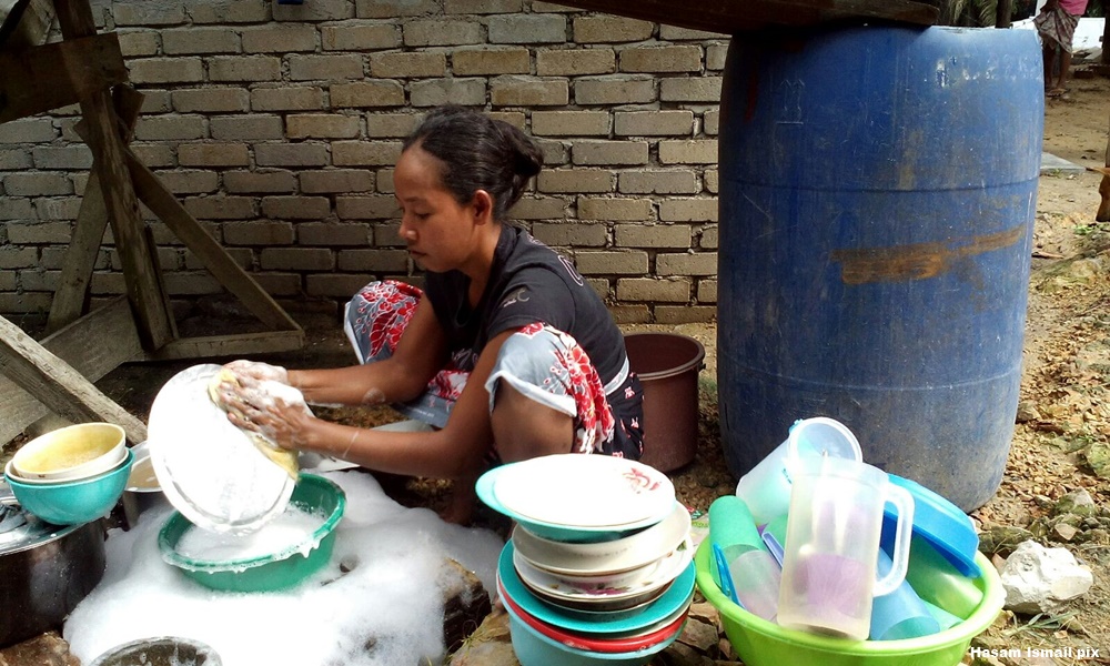 Orang Asli in Najib's Pekan without water for over a month