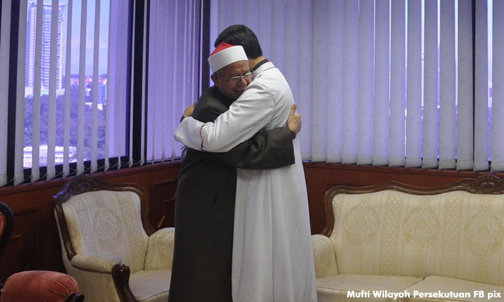 KL archbishop in historic visit to FT mufti