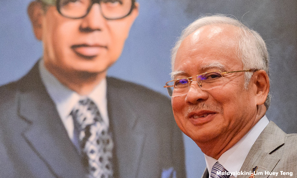 Najib even looked down on his own father, claims Dr M