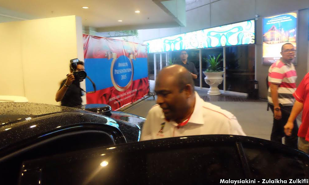 Kedah Umno rebels keep mum after meeting Najib