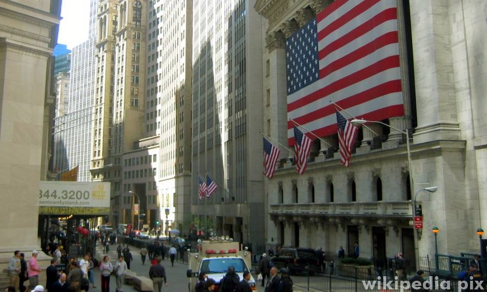 Bloomberg may launch independent US presidential bid