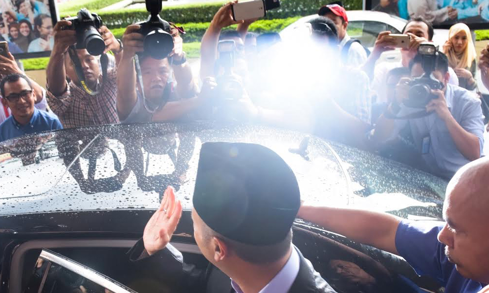 Spekulasi MB baru lepas pertemuan 2 petang