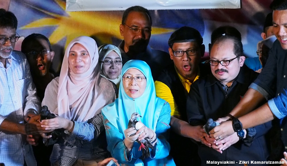 Apandi becomes the opposition’s enemy number two
