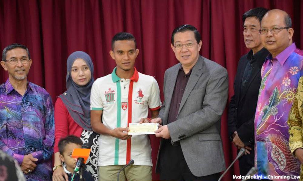 Faiz gets RM10k from Penang for wonder goal