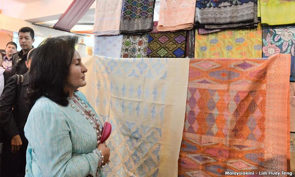 Rosmah: Ibu tunggal perlu belajar kemahiran sebelum berniaga