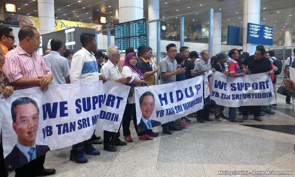 Muhyiddin gets 'I love you' hero's welcome at KLIA