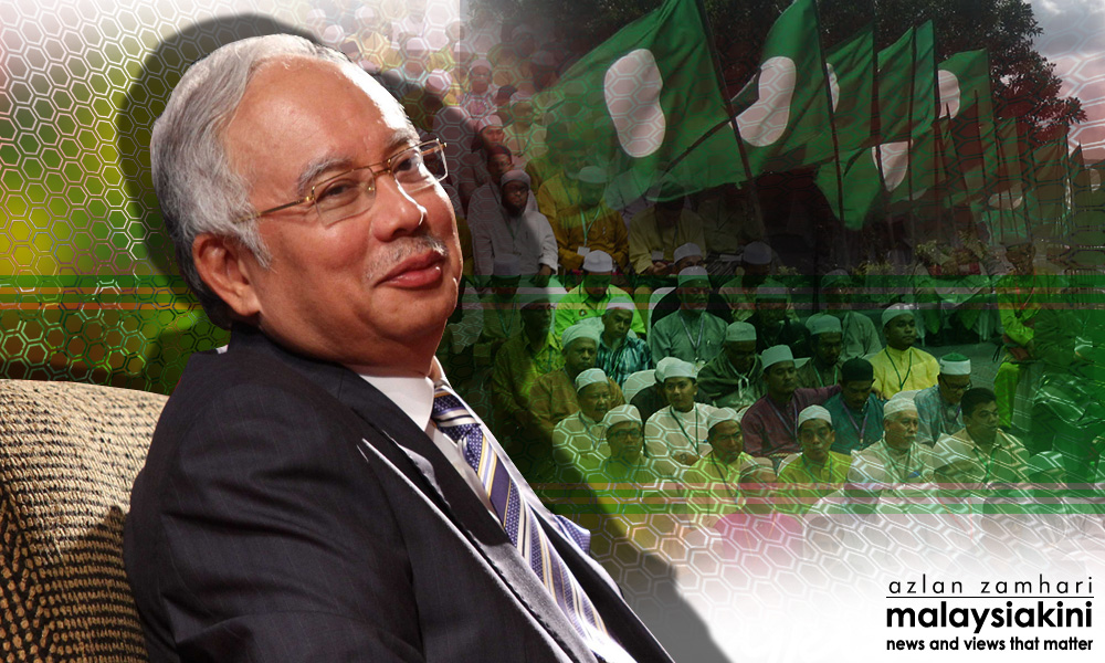Najib getting PAS to do his dirty work in Selangor?