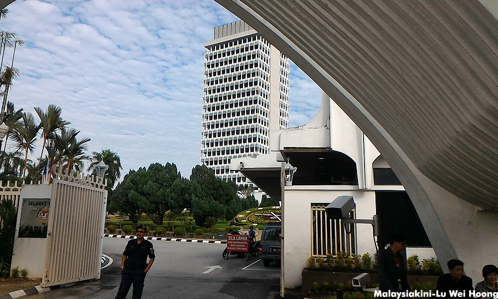 Krisis kepercayaan ubatnya bubar parlimen