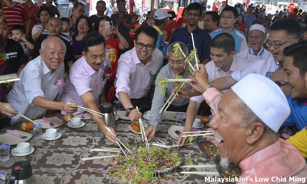 Azmin goes soft on sacked PKR duo