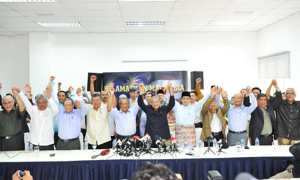 Foes unite under 1Malaysia sky, a tale of irony