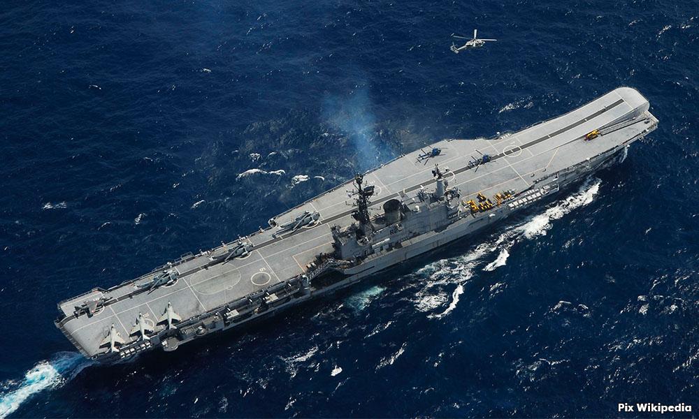 Indian sailor dies after aircraft carrier blaze