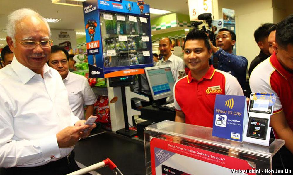 MP: Selfies with PM okay, but not questions?