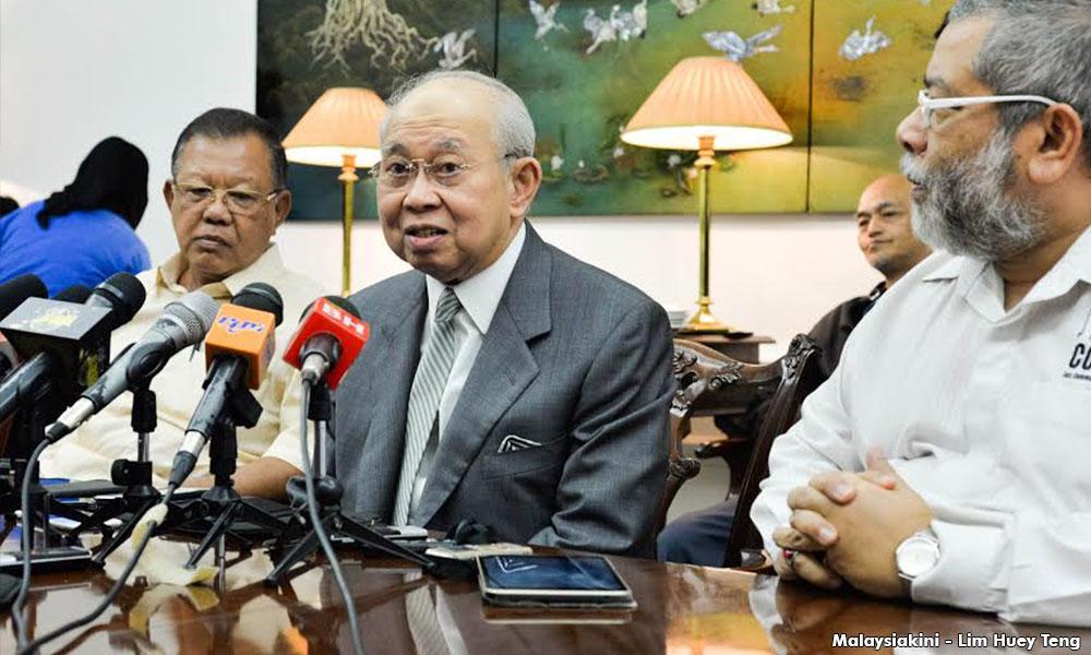 Pro-Najib declaration just like attendance book, Ku Li jokes