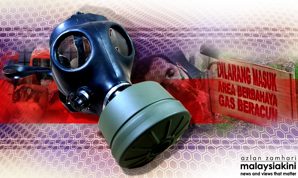 Two die, three injured after inhaling poisonous gas on vessel