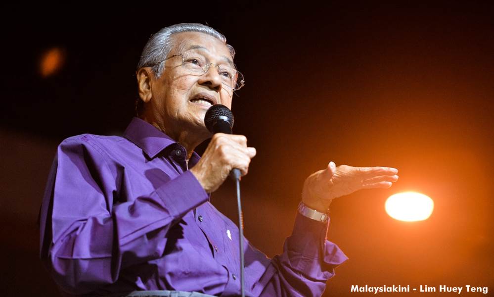 Mahathir draws distinction between himself and Hitler
