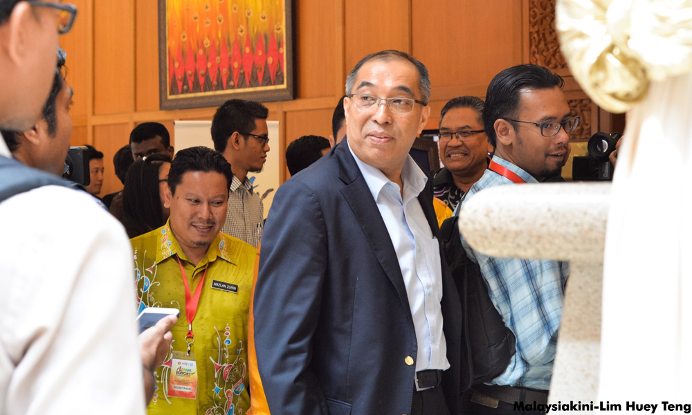 One wonders which WSJ Salleh Keruak is reading