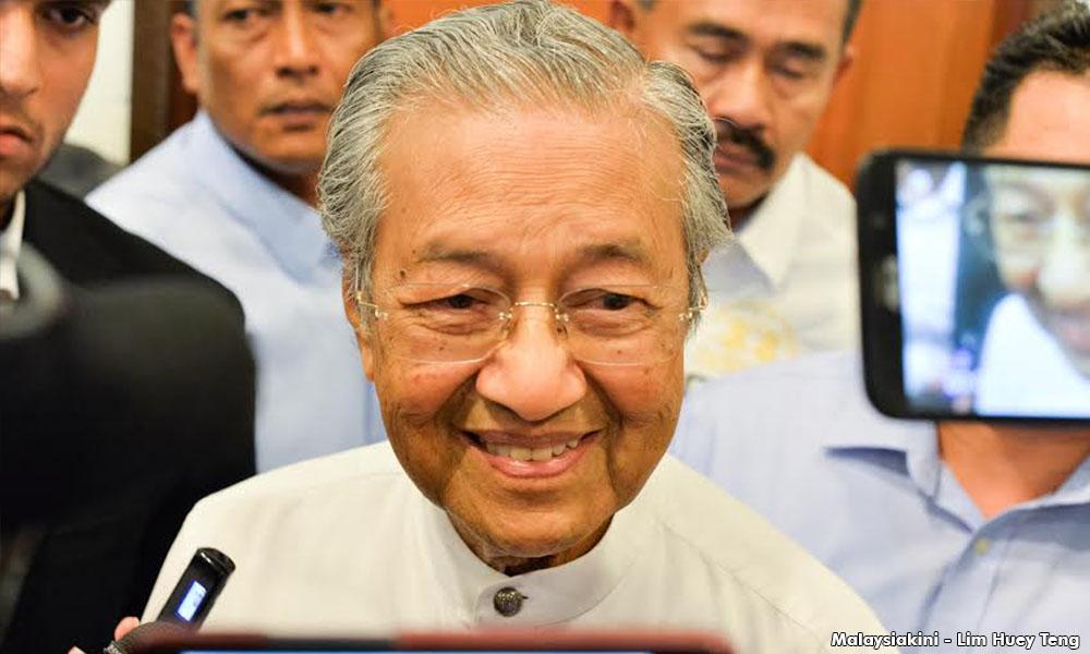 Mahathir feels sorry for ex-1MDB CEO, says it's Najib's fault